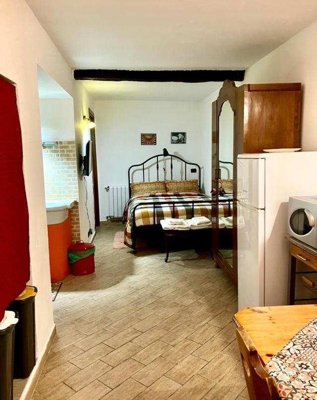 Case Vacanza Cipriano Spacious Apartment And Cosy Studio Monolocale Torretta  Exterior foto